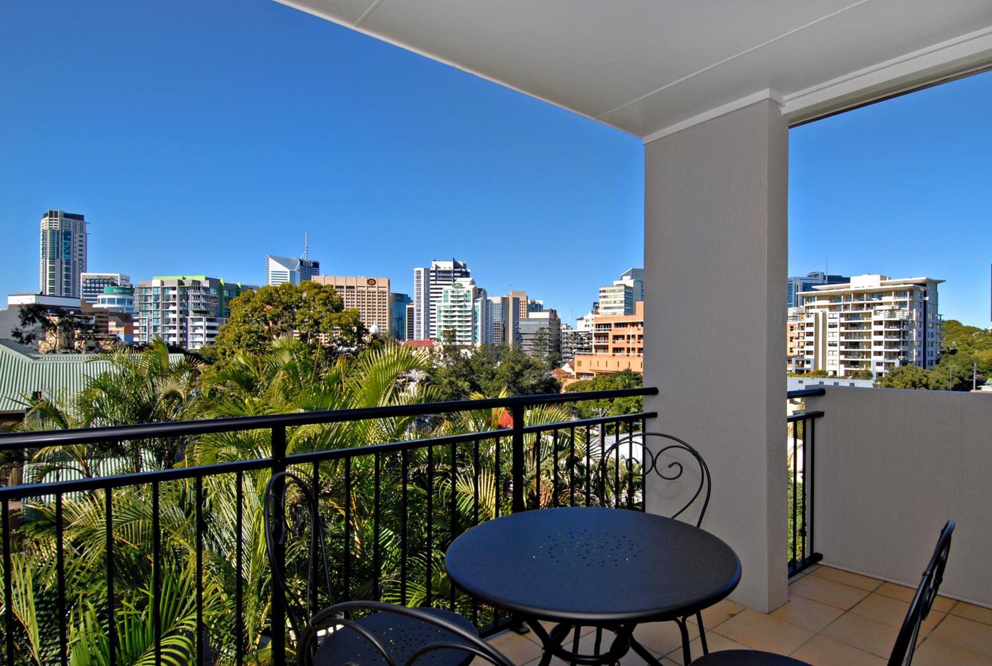 Spring Hill Mews Apartments Brisbane Exterior photo